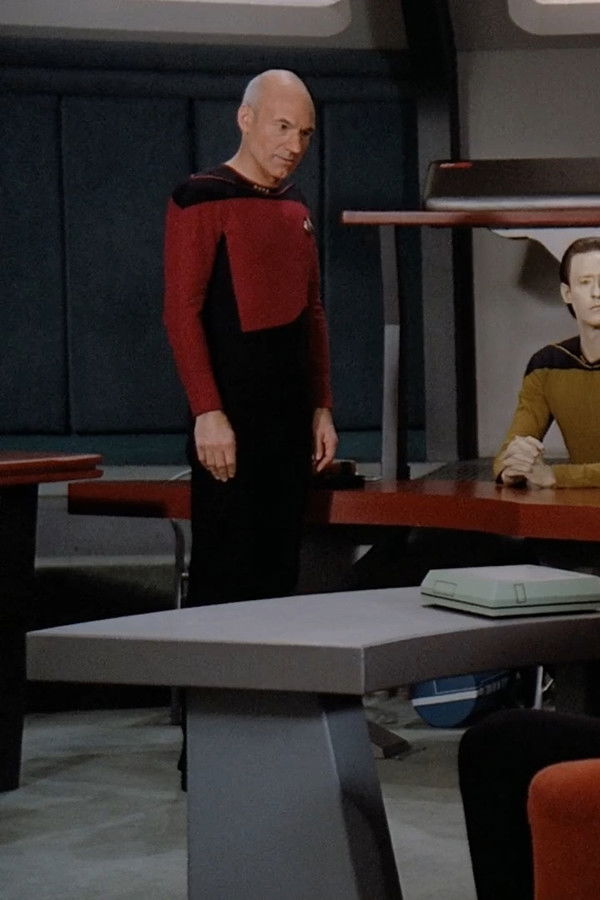 Star Trek: The Next Generation - Bölüm 9