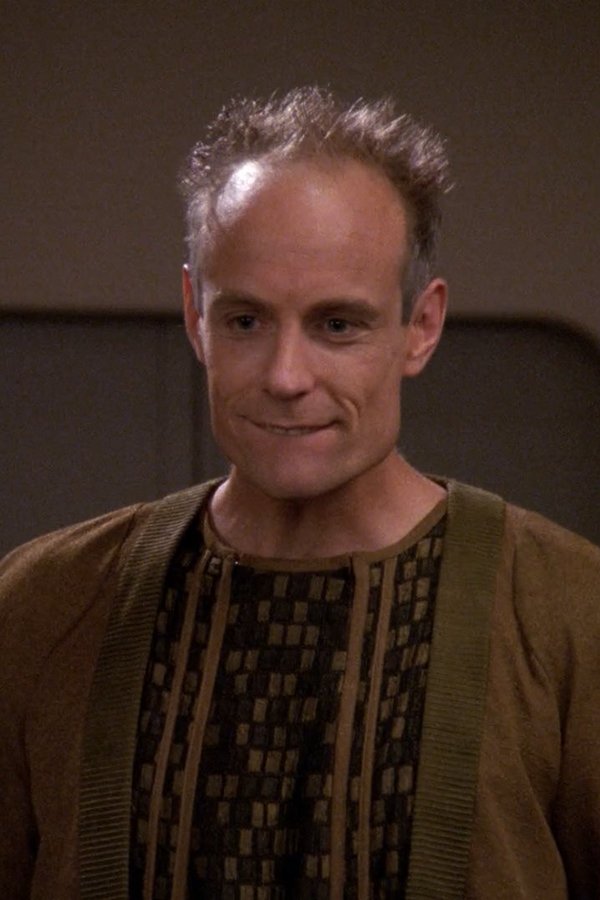 Star Trek: The Next Generation – S05E09 – Uno strano visitatore