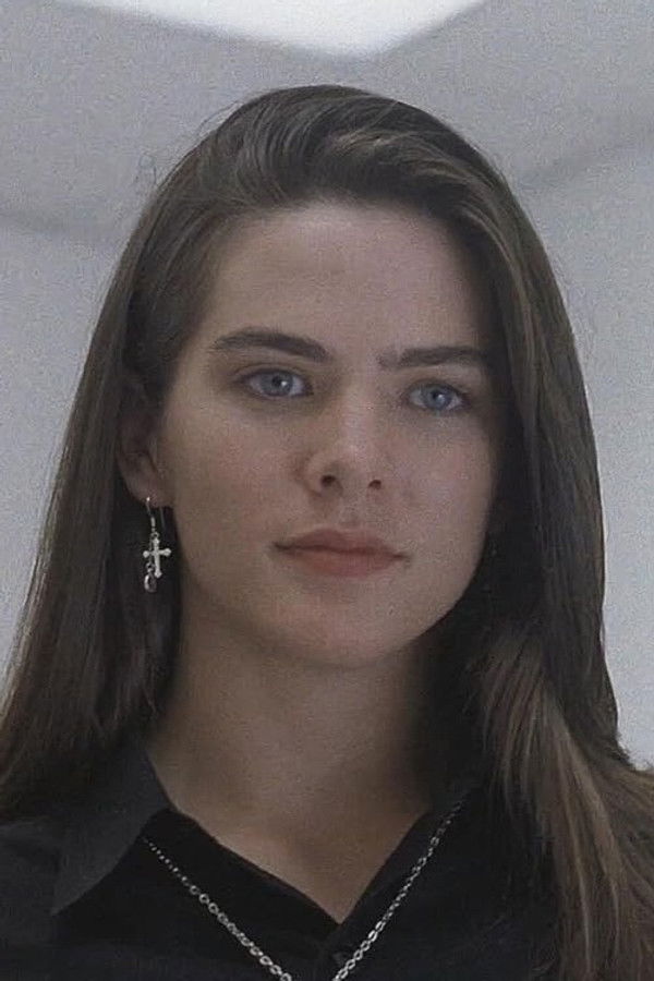 Samantha Scully's headshot