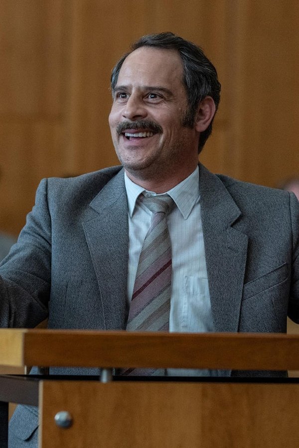 Faking Hitler – S01E06 – Episodio 6