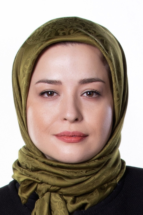 Mehraveh Sharifinia's headshot