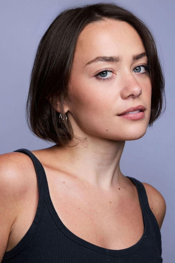 Lucy Loken's headshot