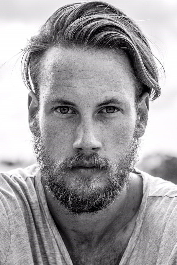 John Robinson's headshot