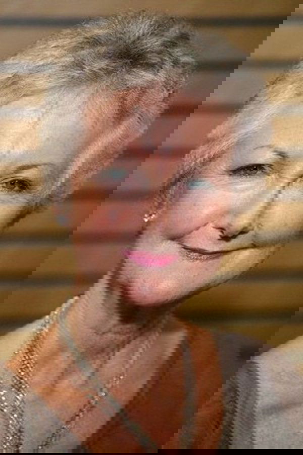 Susan Sheridan's headshot