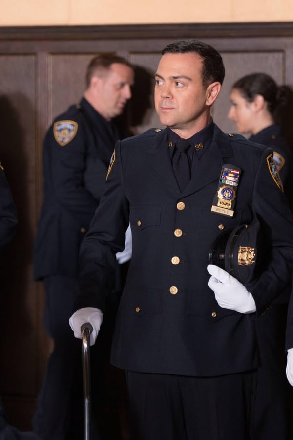 Brooklyn Nine-Nine – S01E13 – La scommessa