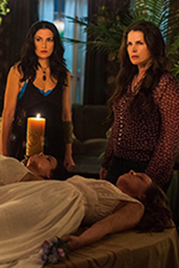 Le Streghe Dell’East End – S02E10 – Episodio 10