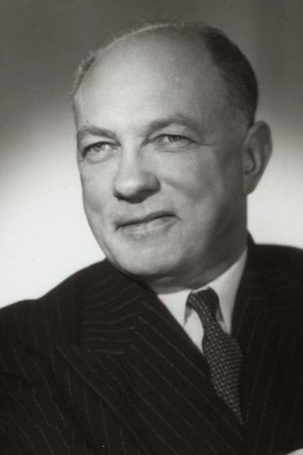 George Cusin's headshot