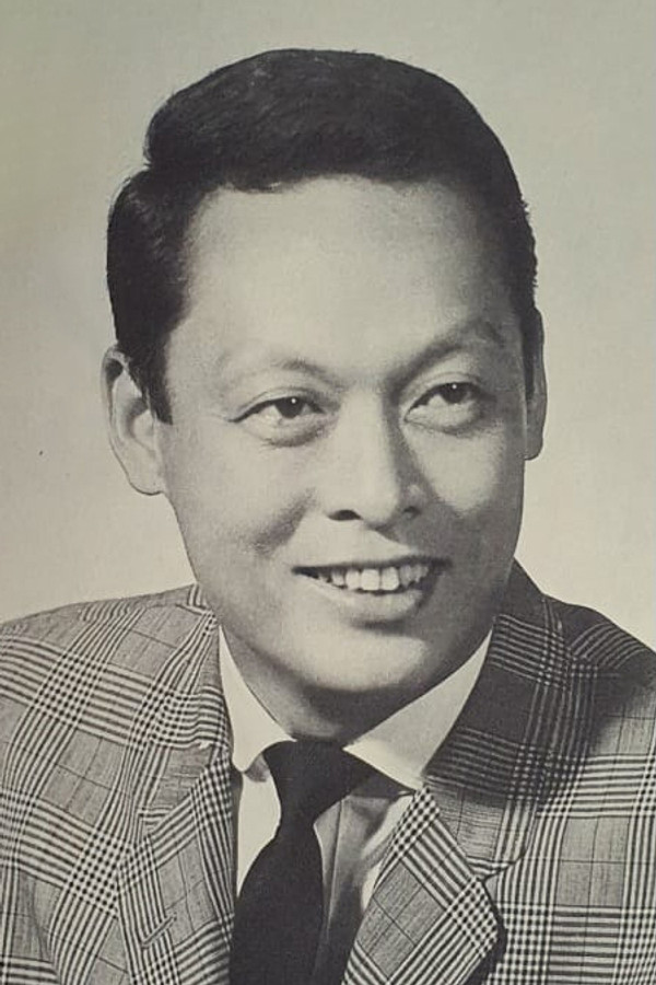 Tien Feng's headshot