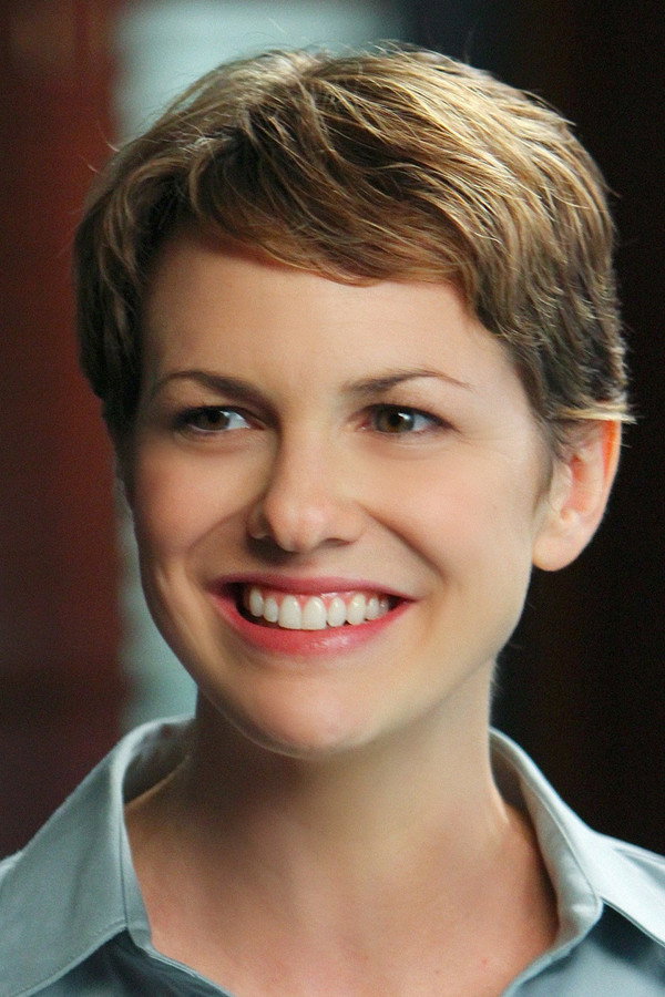 Larisa Oleynik's headshot