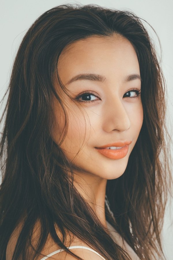 Maryjun Takahashi's headshot