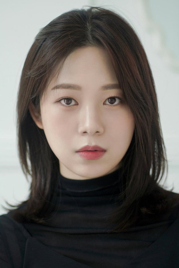 Park Ji-soo's headshot