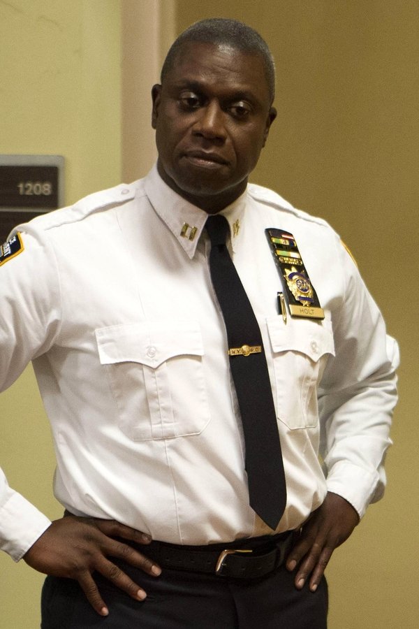 Brooklyn Nine-Nine – S03E01 – Un nuovo capitano