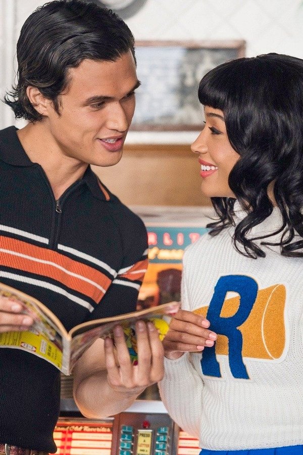 Riverdale – S06E05 – Capitolo Cento: “Universi paralleli”