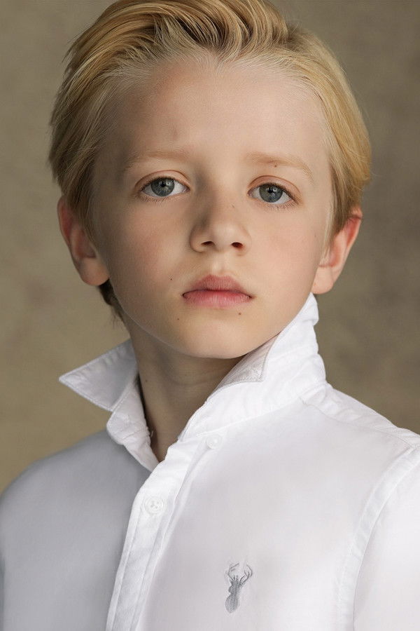 Dexter Sol Ansell's headshot