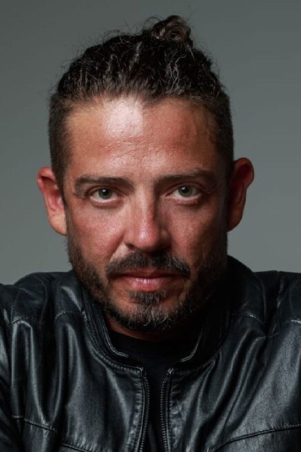 Alexandre Vollú's headshot