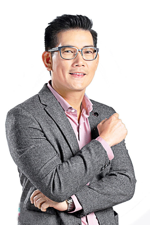 Richard Yap's headshot