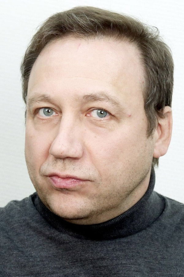 Georgiy Dronov's headshot