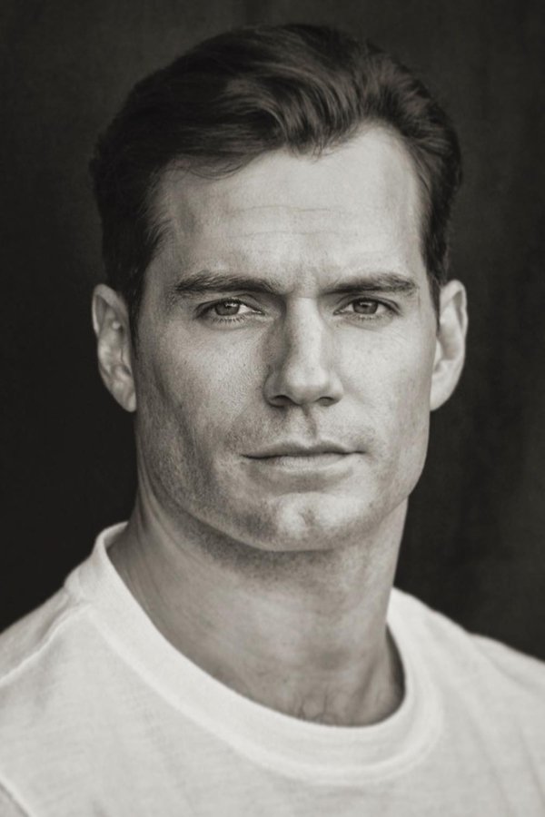 Henry Cavill's headshot