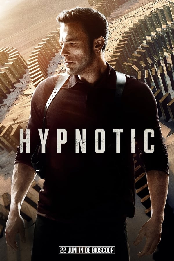 'Hypnotic' volgt een detective in een lopend onderzoek naar een reeks onverklaarbare misdaden. Tevens is hij op zoek naar zijn dochter die vermist is. Tijdens zijn zoektocht ontdekt hij dat haar verdwijning verband houdt met een geheim overheidsprogramma.