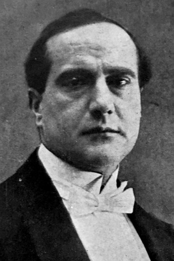 Gustavo Serena's headshot