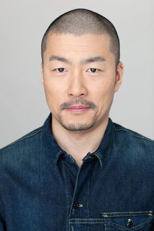 Jozef Aoki's headshot