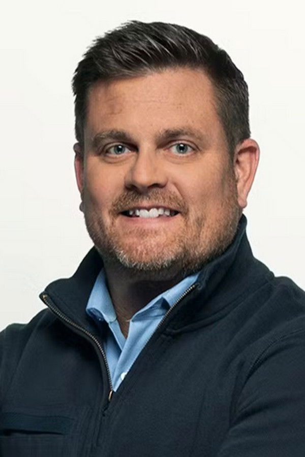 Brian Thompson's headshot