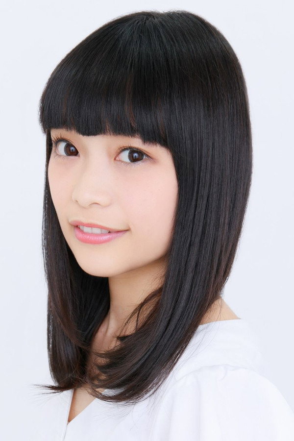 Momoyo Koyama's headshot