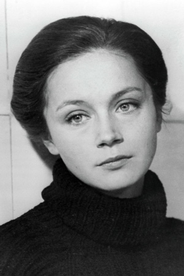 Irina Kupchenko's headshot