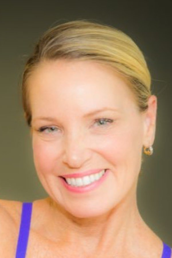 Gay Gasper's headshot