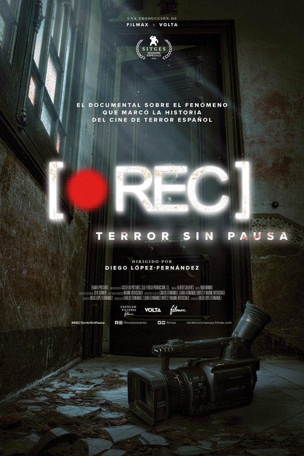 La película de terror «[REC]» —dirigida por Jaume Balagueró y Paco Plaza, y estrenada en 2007— supuso un triunfo sin precedentes para el cine de fantasía español. Quince años después, los responsables de la creación y éxito mundial de este hito cinematográfico descodifican sus claves y resucitan el mito.