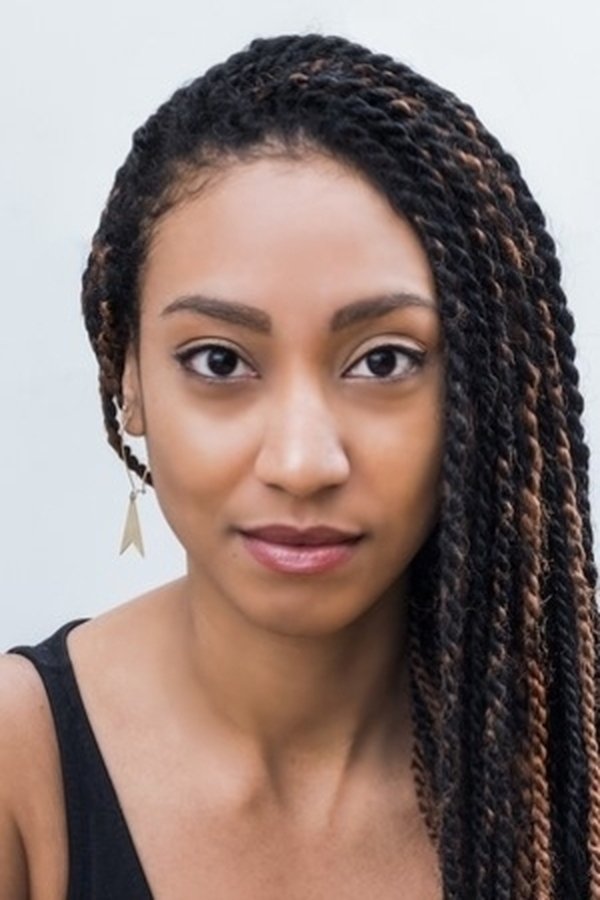 Evangelia Kambites's headshot