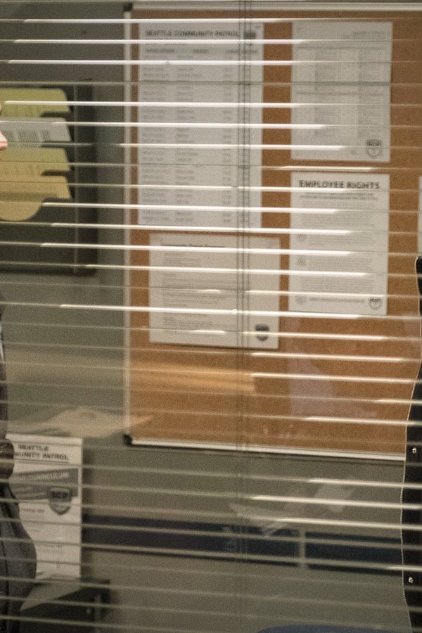 Colony – S03E13 – Episodio 13