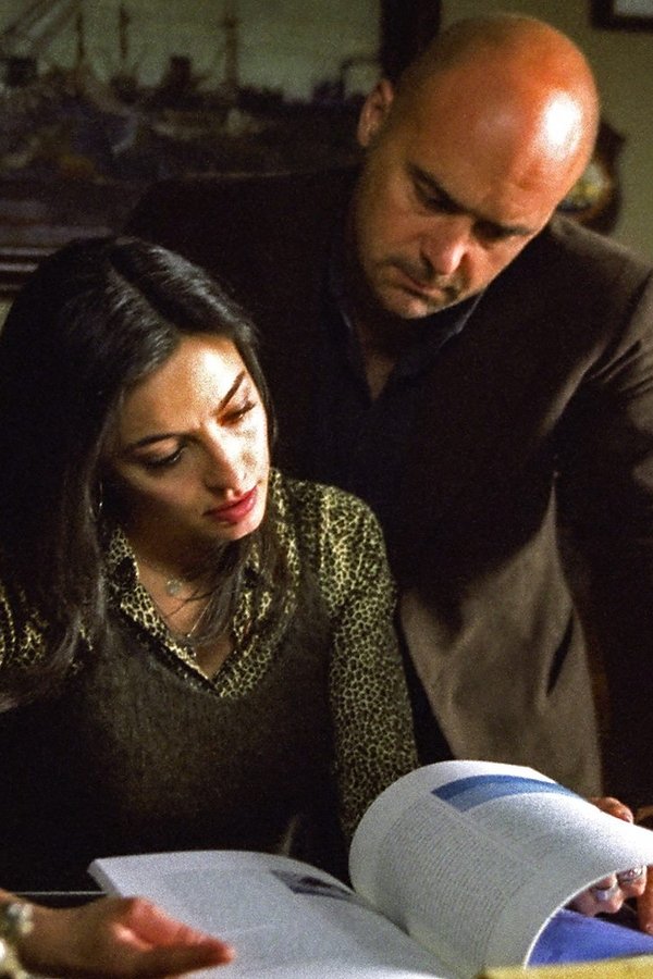 Il Commissario Montalbano – S04E04 – Il gatto e il cardellino
