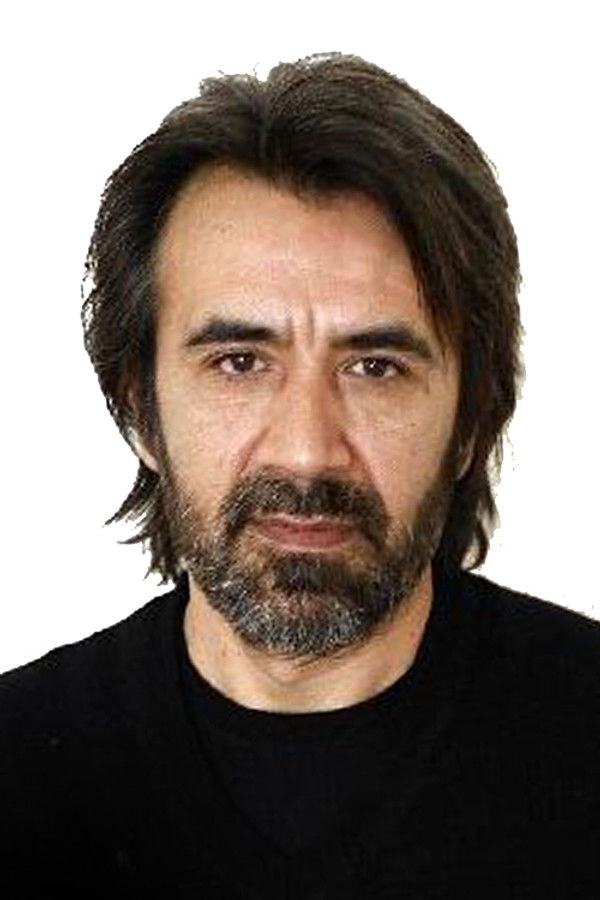 Zeki Demirkubuz's headshot