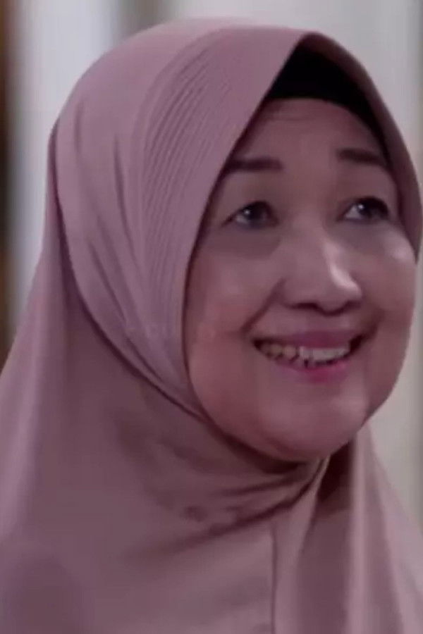 Lina Budiarti's headshot