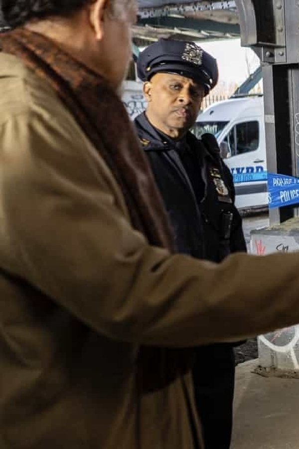 East New York – S01E20 – Episodio 20