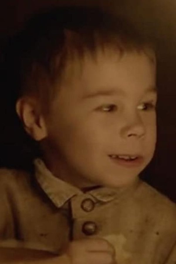 Lucas Dawson's headshot