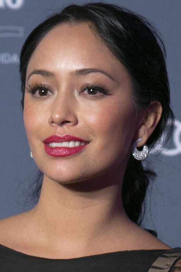 Maya Zapata's headshot