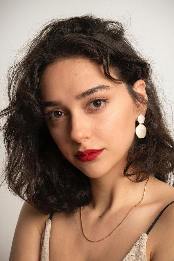 Manolya Maya's headshot
