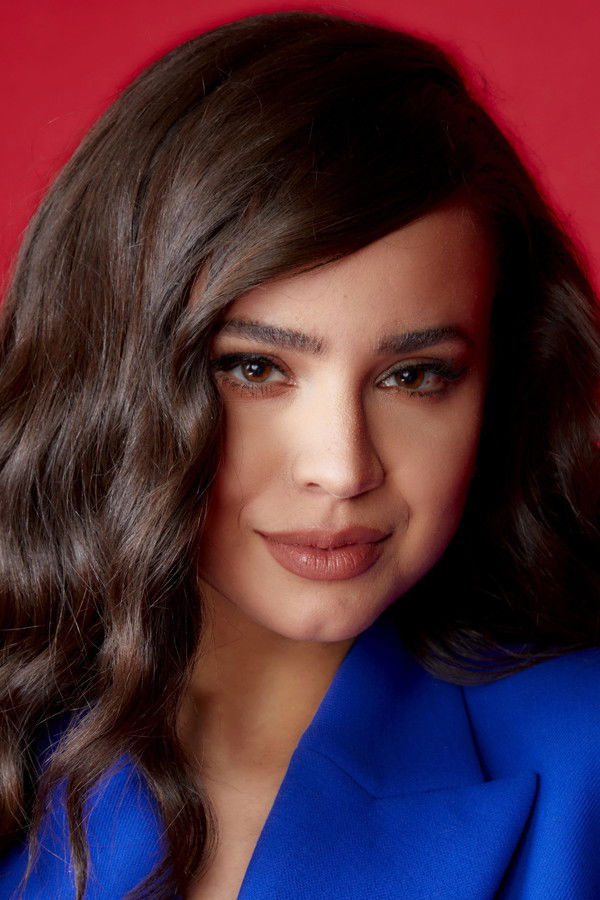 Sofia Carson's headshot