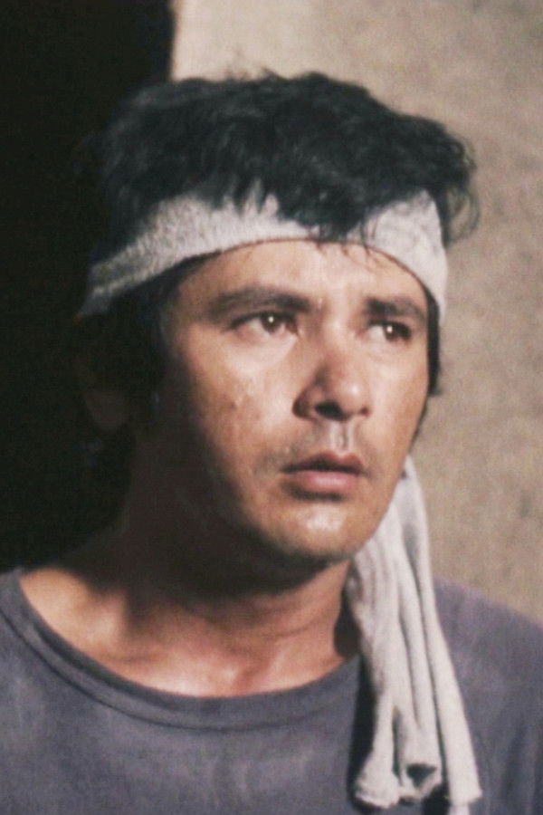 Lou Salvador Jr.'s headshot