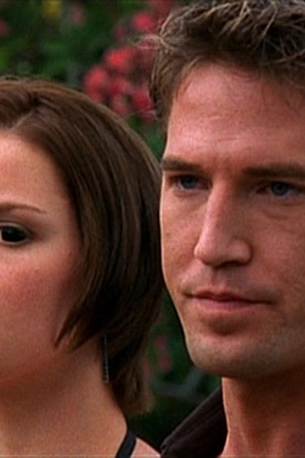 Roswell – S03E07 – Luna di miele
