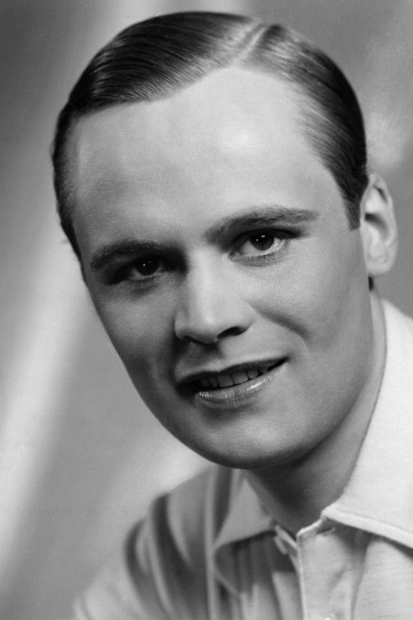 Albert Lieven's headshot