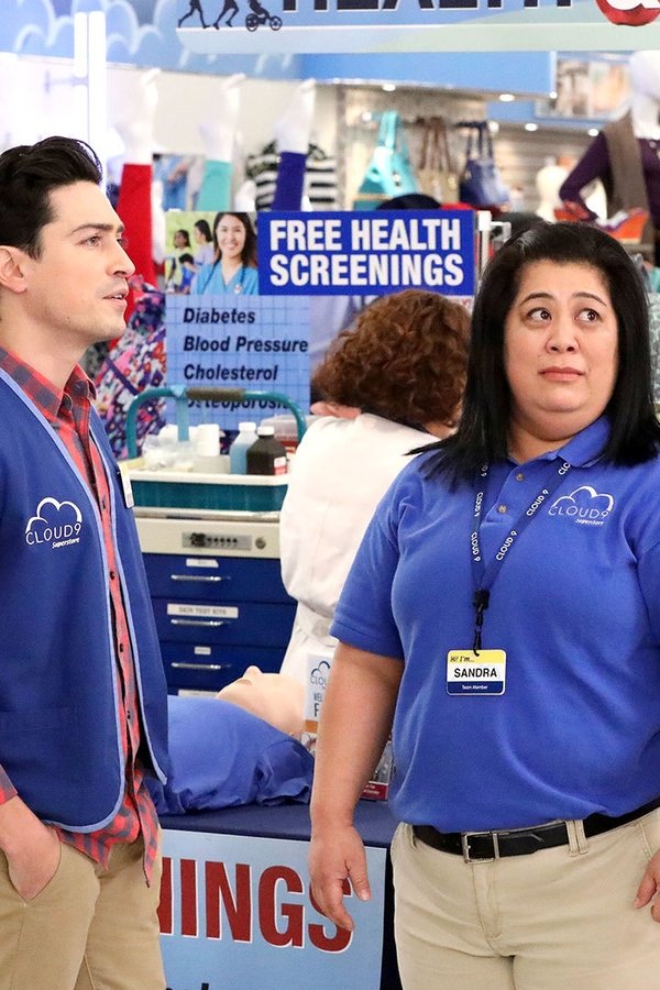 Superstore – S02E16 – Bugie su bugie