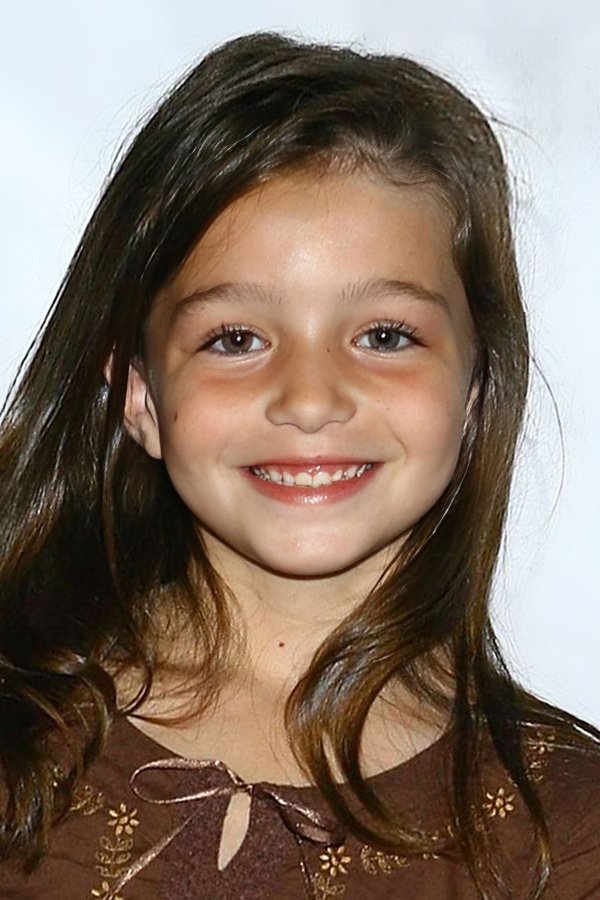 Sophie Nyweide's headshot