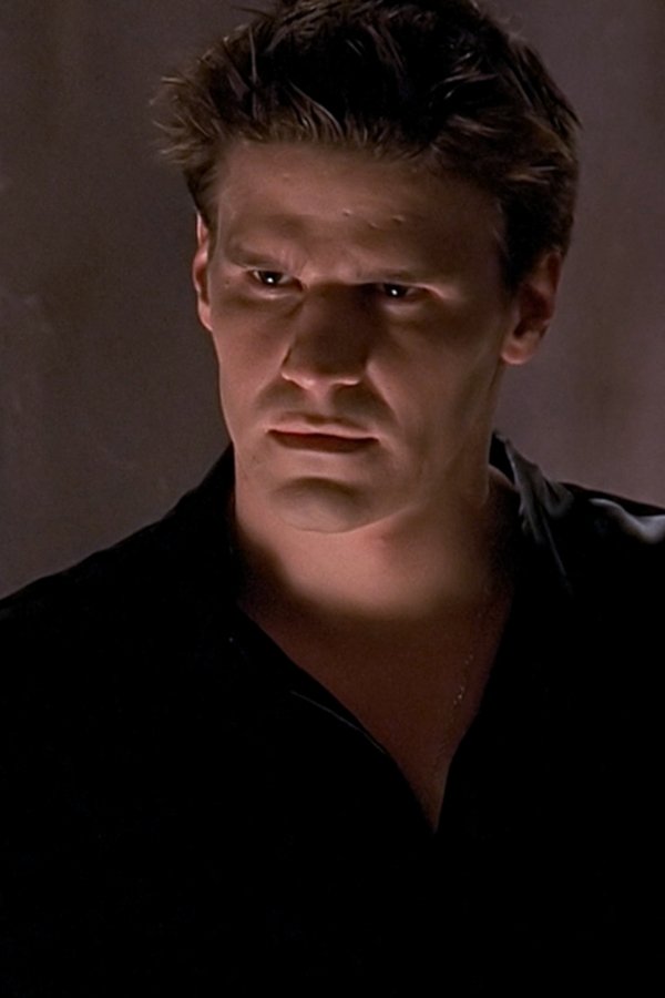 Buffy l’ammazzavampiri – S02E22 – L’inizio della storia (2ª parte)