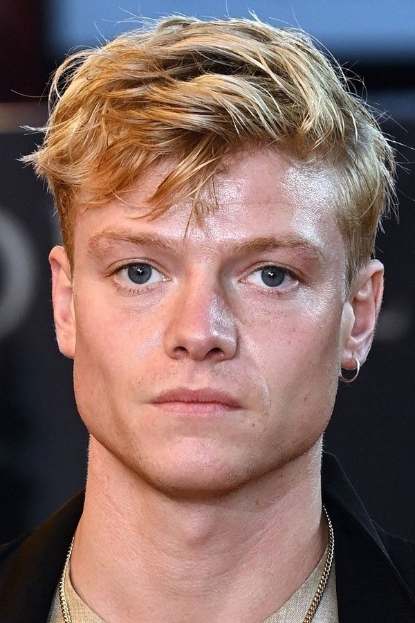 Tom Rhys Harries's headshot