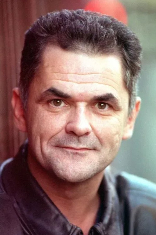 Gerard Kelly's headshot