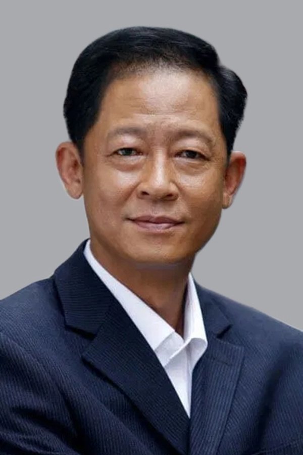 Wang Zhiwen's headshot