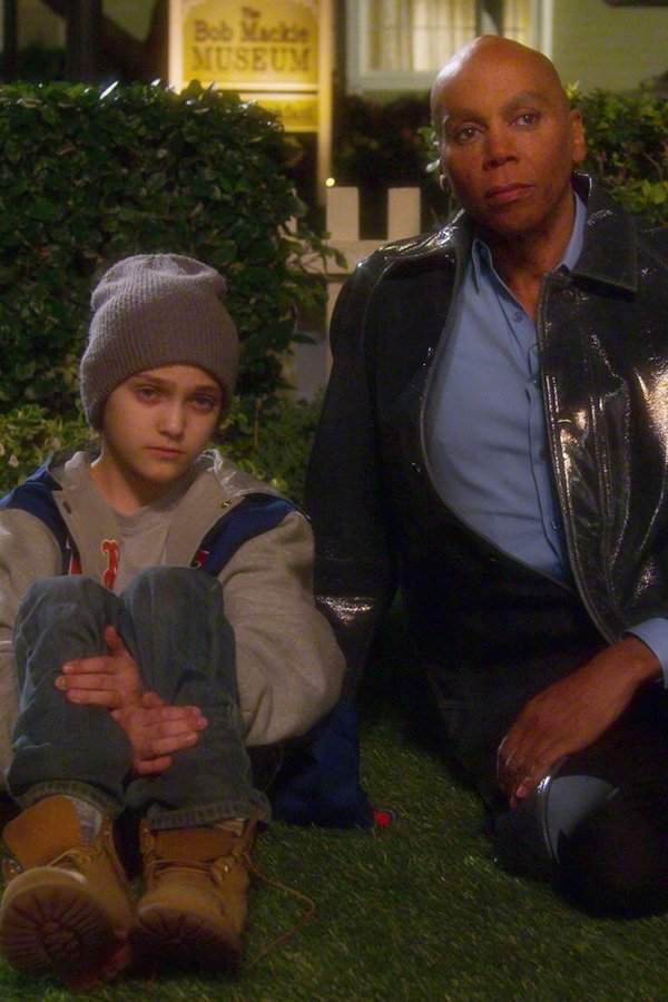 AJ and the Queen – S01E05 – Episodio 5